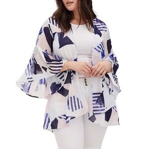 Torrid White & Navy Geo Chiffon Bell Sleeve Hi-Lo Kimono